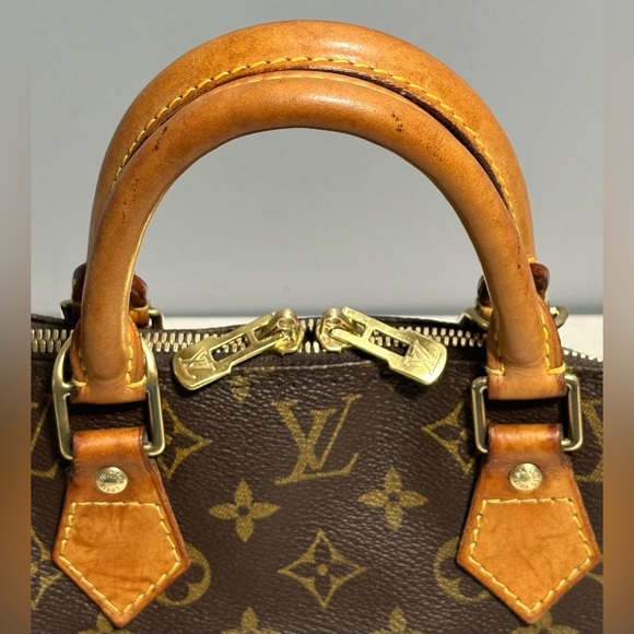 Louis Vuitton Alma PM Monogram Canvas Leather - Picture 6 of 14